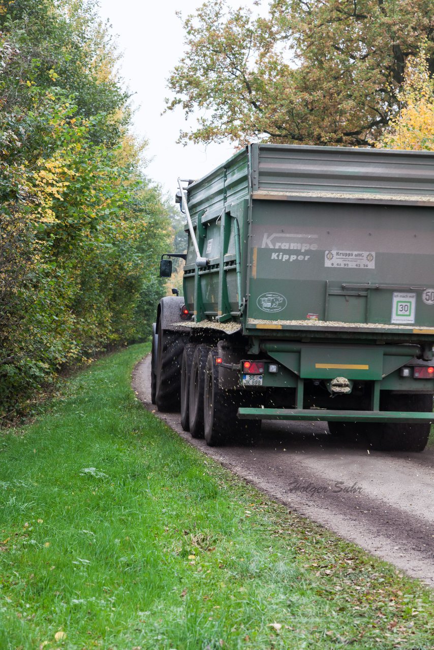 Bild 66 - Maisernte am 22.10.12